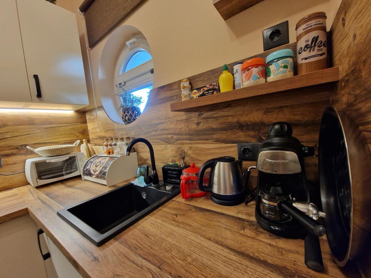 Rozina Apartman Mosonmagyaróvár 外观 照片